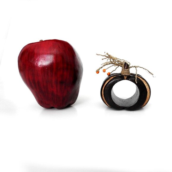 Carved Wood Pumpkin Napkin Rings Set of 8 Pier 1 Imports Beads - Picture 7 of 8